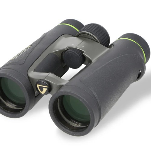Vanguard 8X42 Endeavor ED IV Binoculars Vanguard 8X42 Endeavor ED IV Binoculars