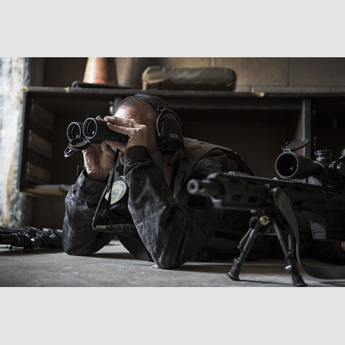 Steiner 10x42 R Tactical Binoculars with SUMR Reticle