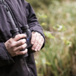 Zeiss Terra ED 10x42 Binocular